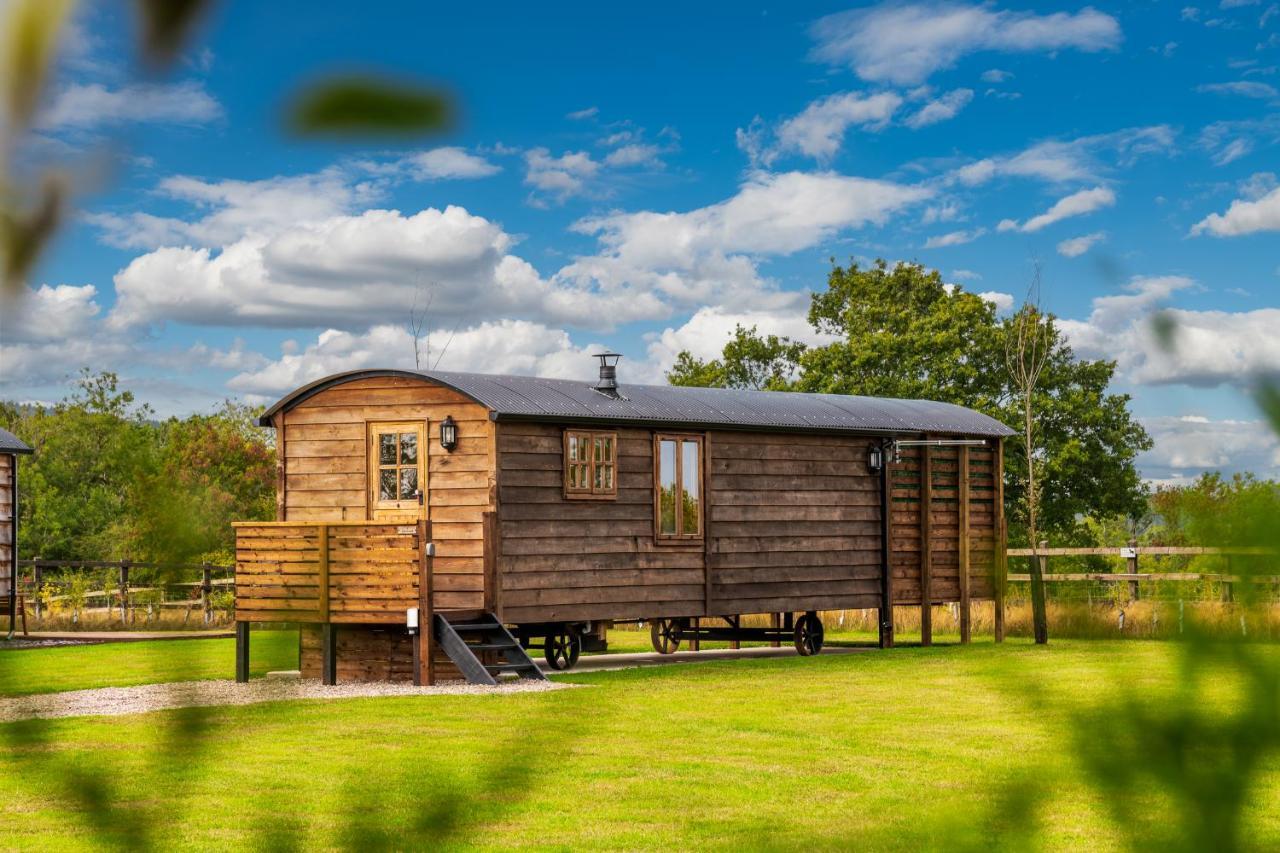 شقة Ashwood Shepherd Hut -Ockeridge Rural Retreats وورسيستير المظهر الخارجي الصورة