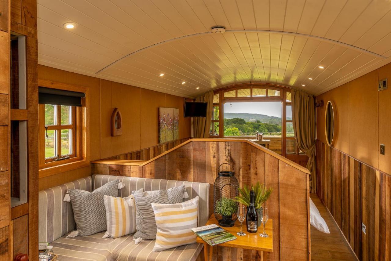شقة Ashwood Shepherd Hut -Ockeridge Rural Retreats وورسيستير المظهر الخارجي الصورة
